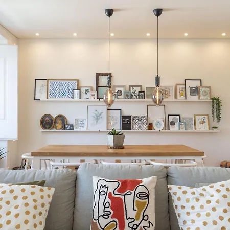 Apartment Charming Graca, 354