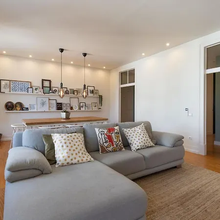 Apartment Charming Graca, 354 Lisbon